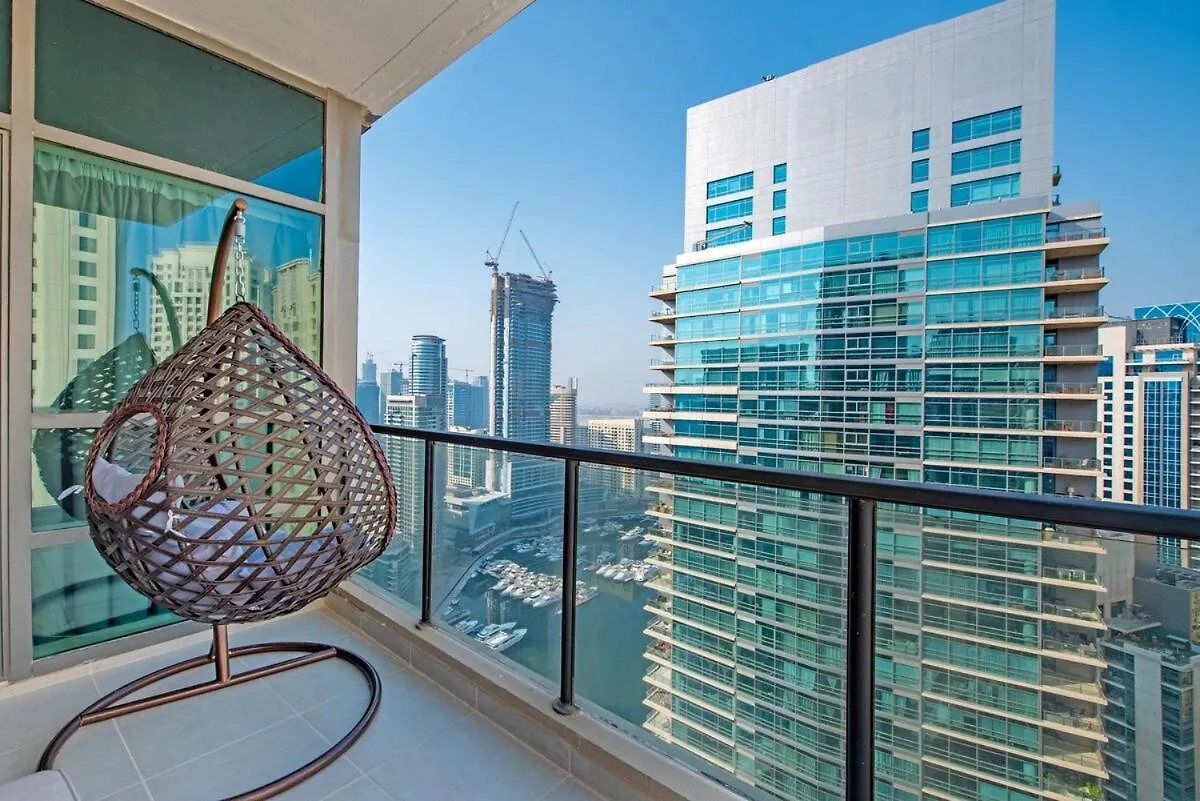 Amazing Cozy 1-Bedroom Apartment Perfect For 4 In Dubai Marina